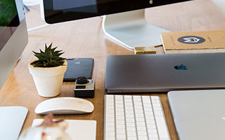 Qwen3-VL 家族新增 2B 与 32B 模型